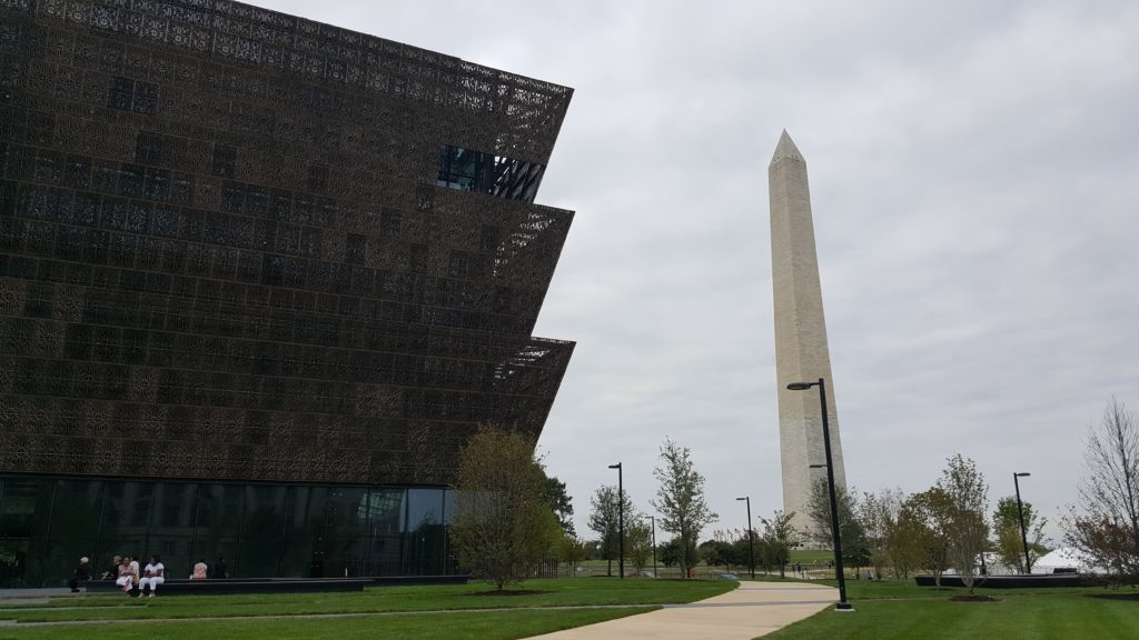 nmaahc_monument
